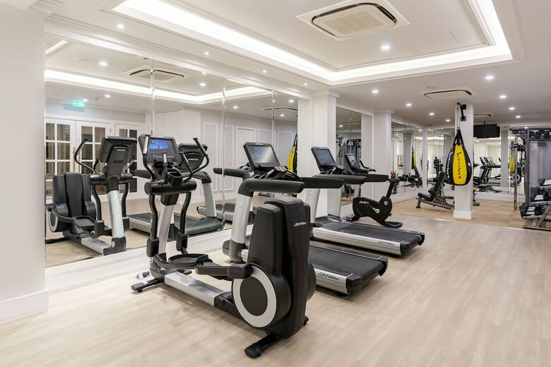 Mia Saigon Luxury Boutique Hotel
