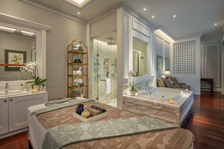 Mia Saigon Luxury Boutique Hotel