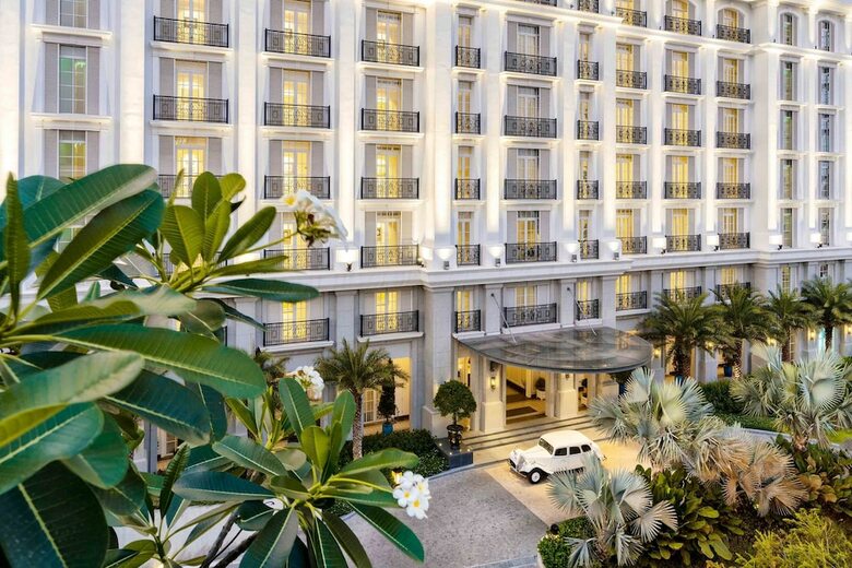 Mia Saigon Luxury Boutique Hotel