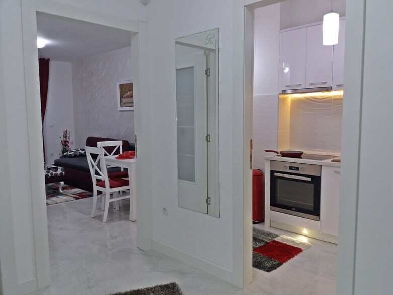 de Luxe City Apartments