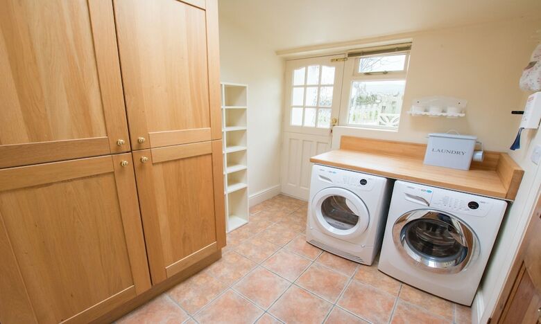 Bridge Cottage Croyde 3/4 Bed Sleeps 8 Hot Tub