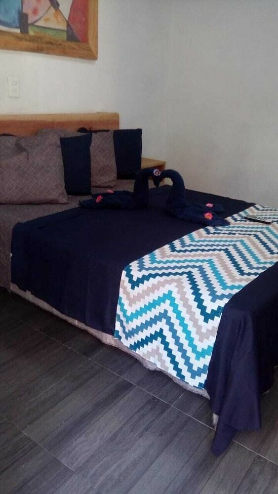 Hostal Nauh Xulha Rooms