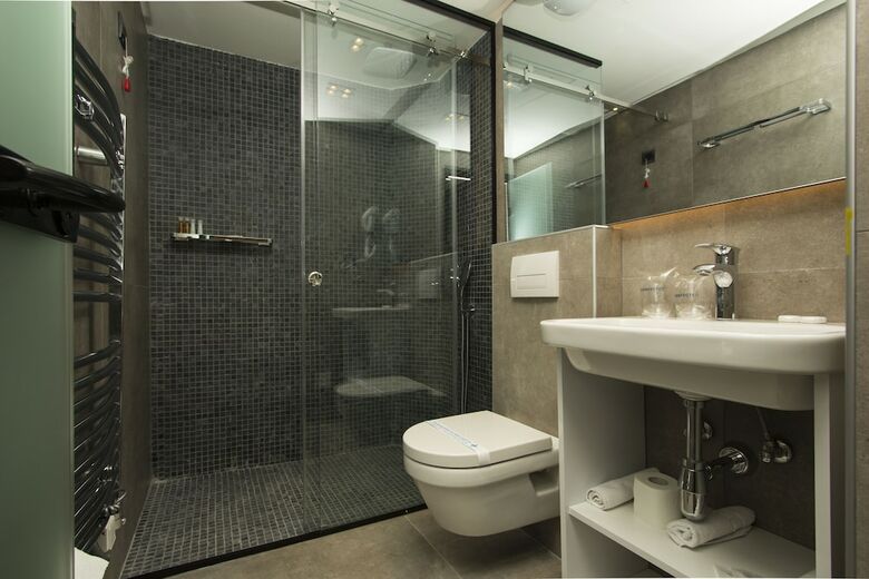 Garni Hotel Boutique 25h