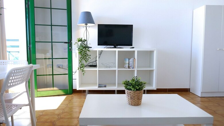Apartamentos Puerto Del Carmen With Sea Views
