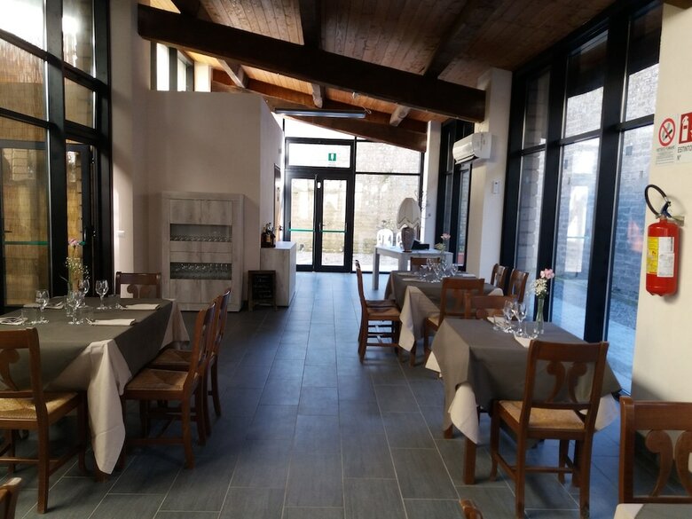 Hostal Ostello Ortensi