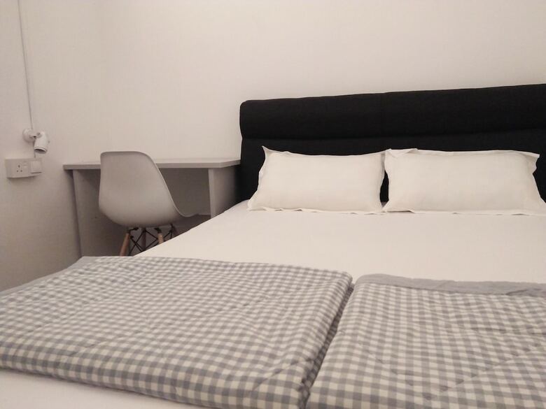 Hostal Spot On 89708 Sydney Backpackers Melaka