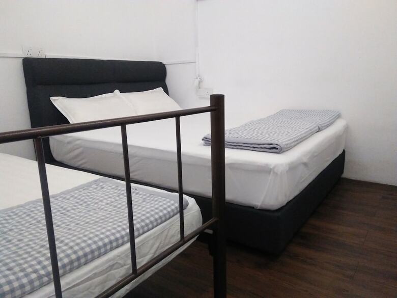 Hostal Spot On 89708 Sydney Backpackers Melaka