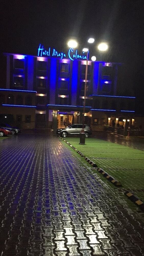 Hotel Maya Colonial