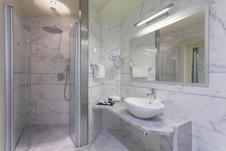 Hotel Kristal Palace - Tonellihotels