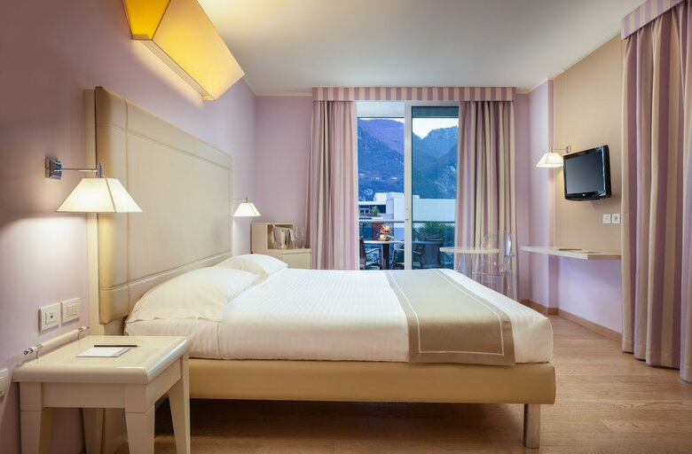 Hotel Kristal Palace - Tonellihotels