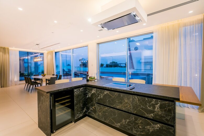 Cove Seaview Villas