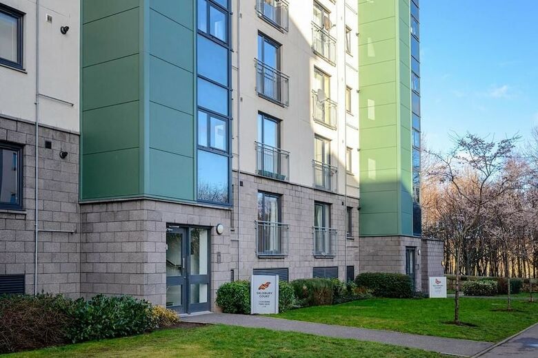 Wonderful Apartment Nr Central Edinburgh