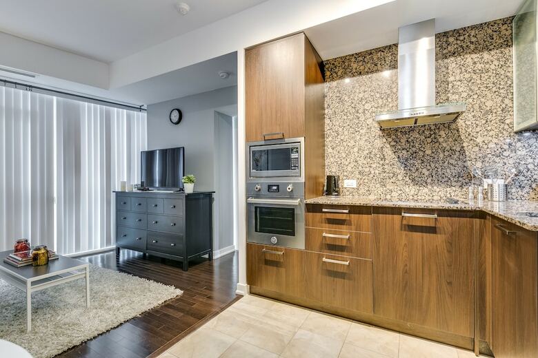Apartamentos Premier Financial District Suites