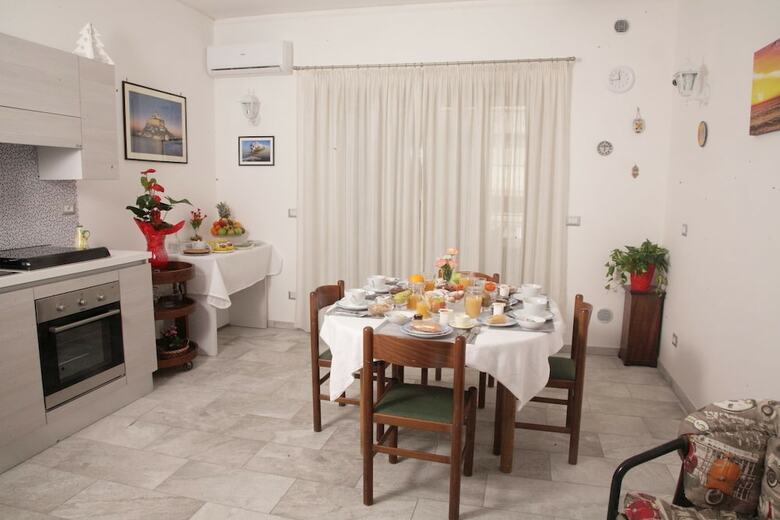 Hotel Etna Sea House