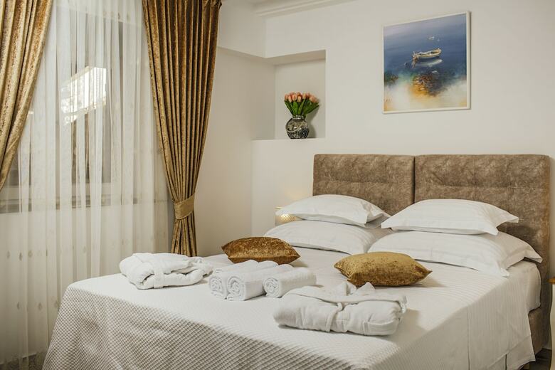 Bed & Breakfast Heritage Hotel Dea Hvar
