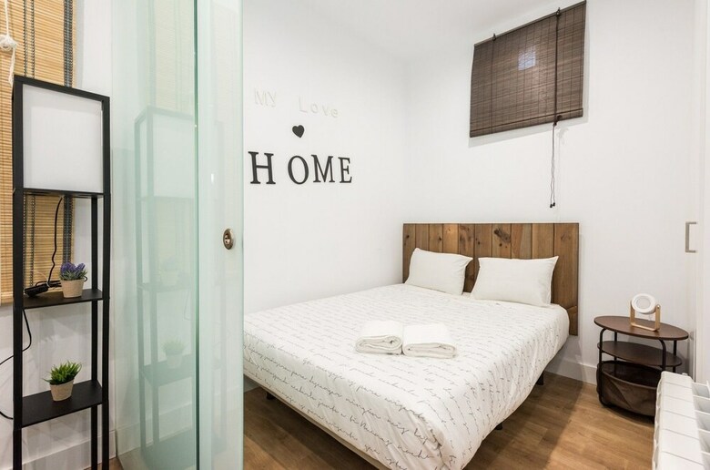 Apartamentos La Casa Del Mes�n de Paredes