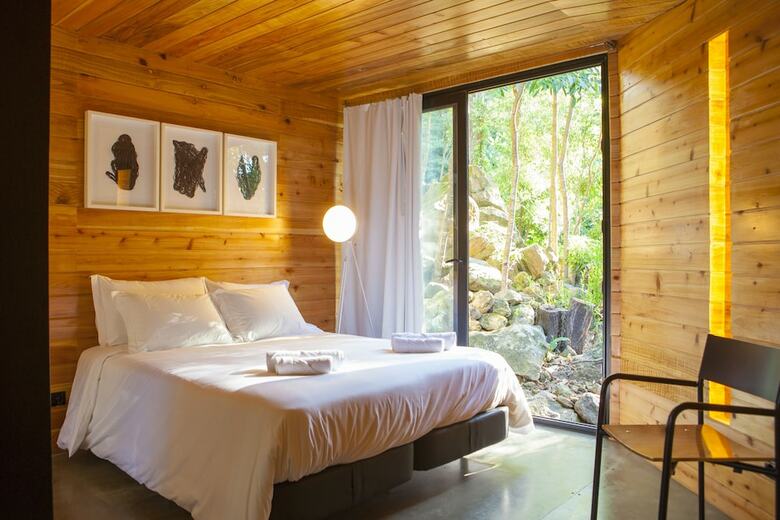Posada Caparica Azores Ecolodge