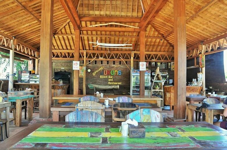 Hotel Jukung Cottage Beach Bar And Restaurant