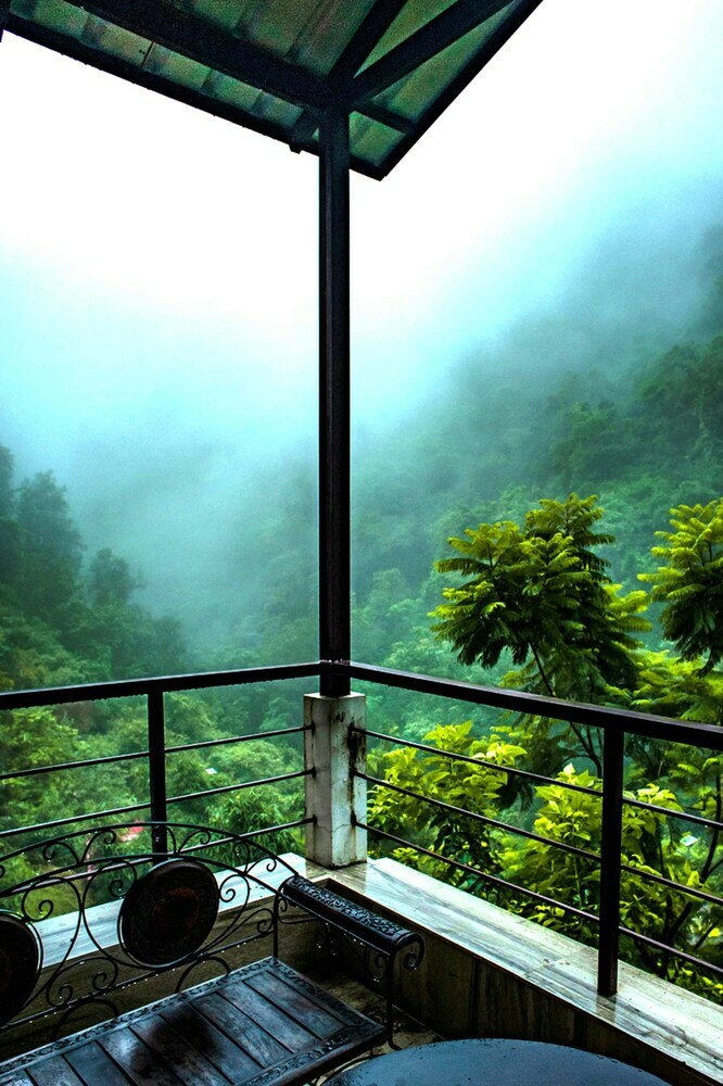 Hotel Haut Monde Hill Stream Resort
