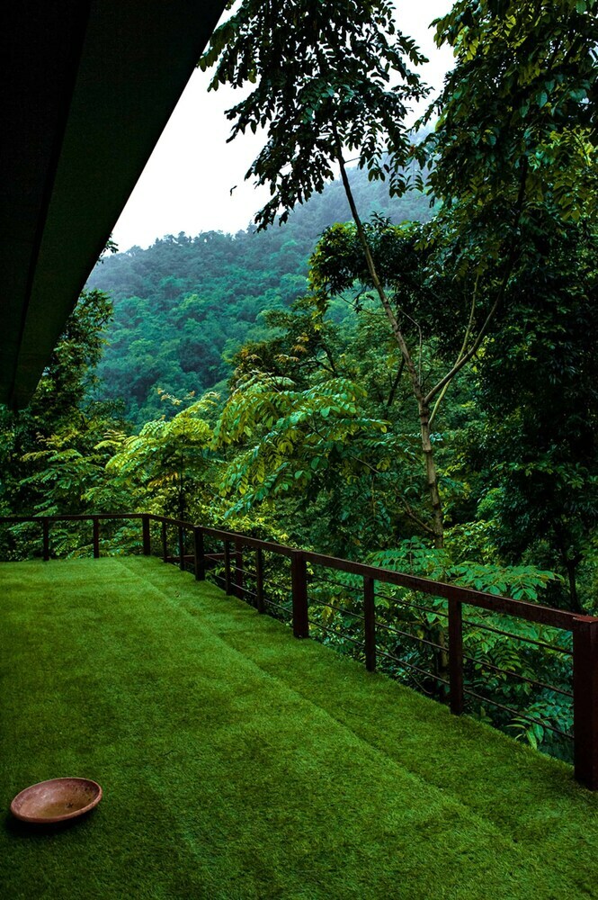 Hotel Haut Monde Hill Stream Resort