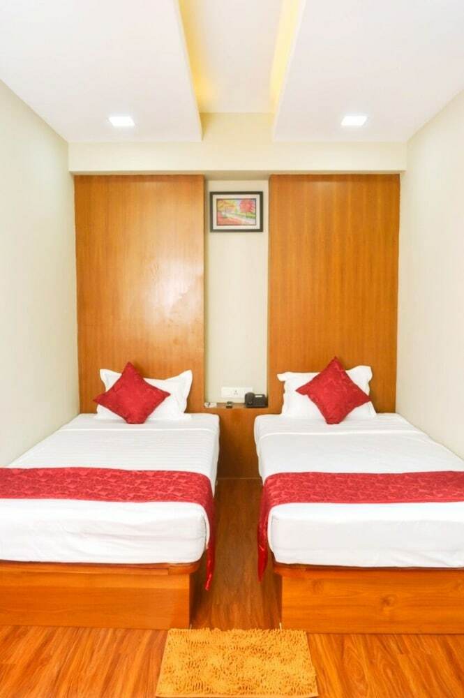 Sat Sun Hotel