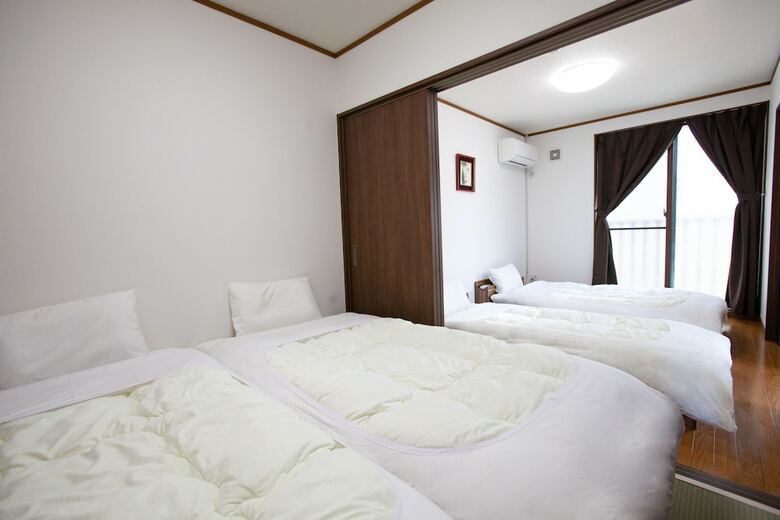Apartamentos Thanyaporn Hotel