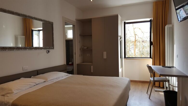 Hotel Albergo Pace