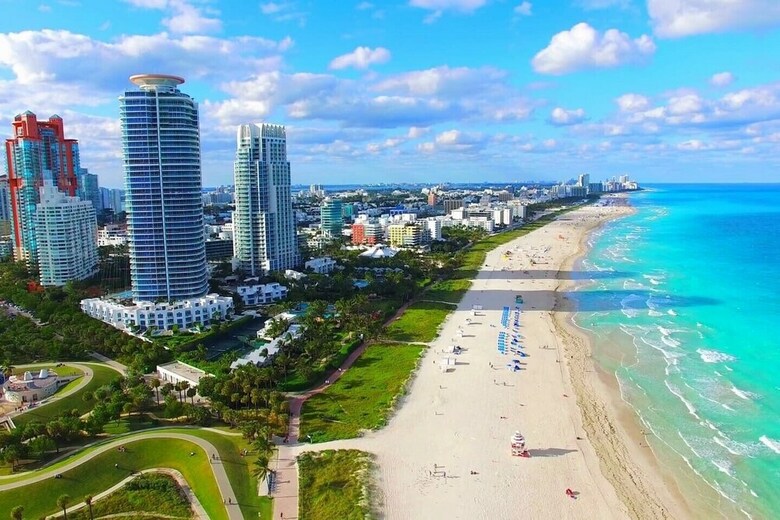 Amazing Apartment Mins From South Beach Strip!