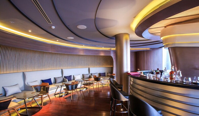 Hotel Tower Club At Lebua (The World?s First Vertical Destination)