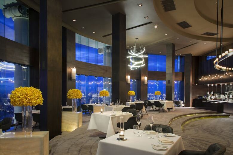 Hotel Tower Club At Lebua (The World?s First Vertical Destination)