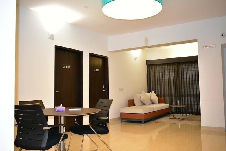 Hotel Spring Hill Apartments