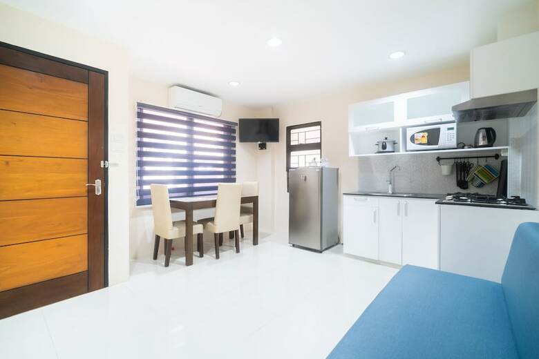 Hotel Oyo 199 Solange Apartelle