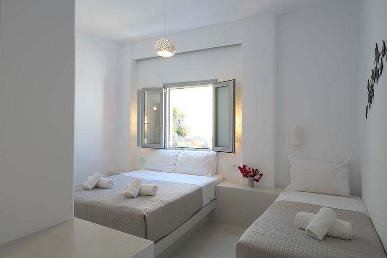 Hotel Santorini Spirit