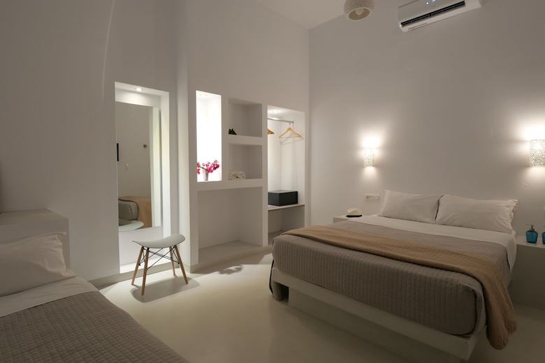 Hotel Santorini Spirit