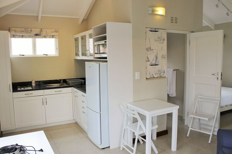 Apartamentos Beau Rivage Studio 112