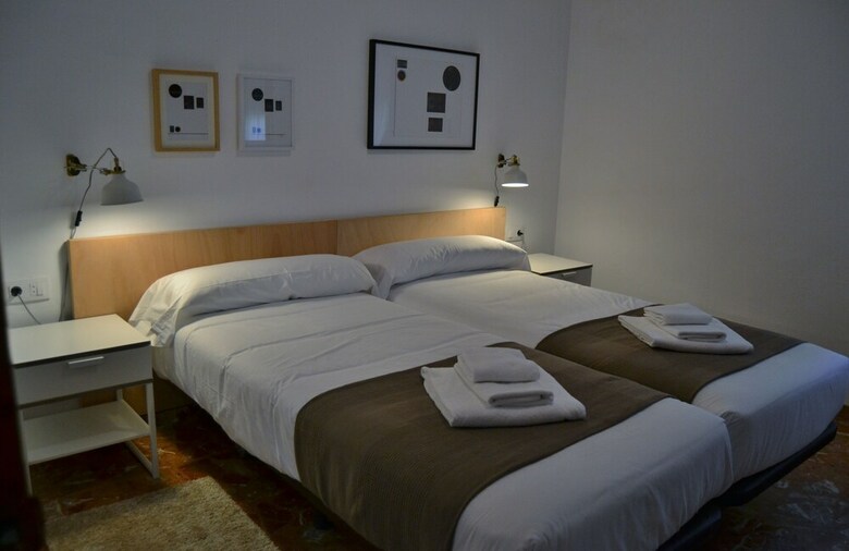 Pension Tres Puentes Anguiano