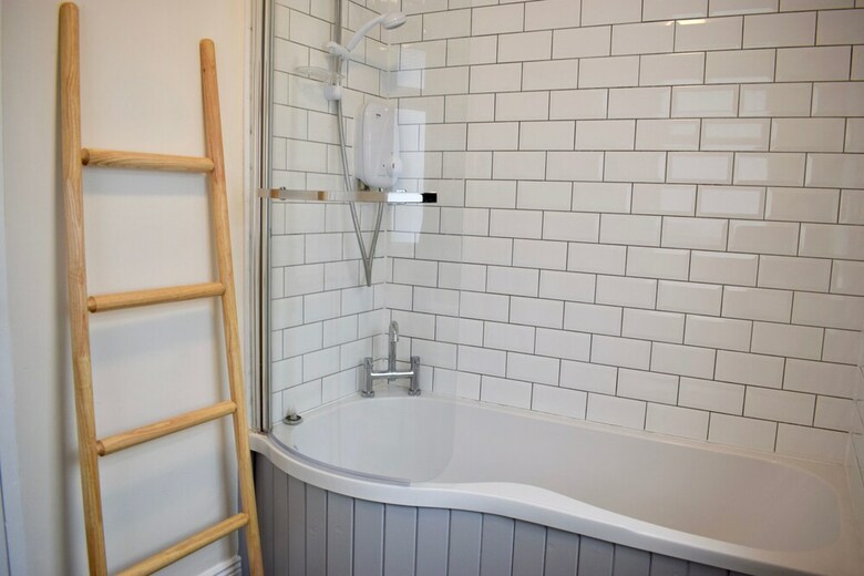 Apartamentos Renovated 3 Bedroom Home