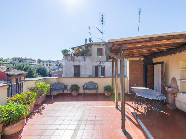 Rsh Benedetta Terrace Apartment