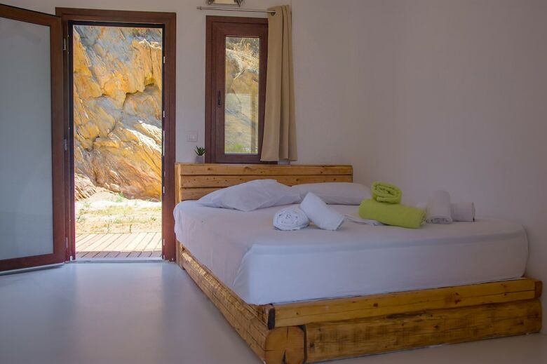 Hotel Spathi Beach Suites Kea