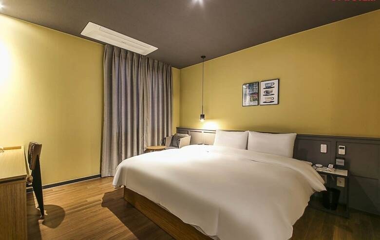 Gimhae Perfect Hotel