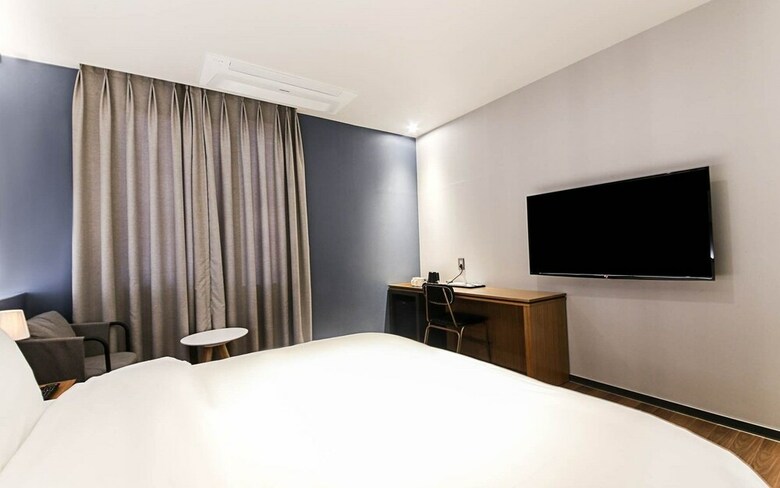 Gimhae Perfect Hotel