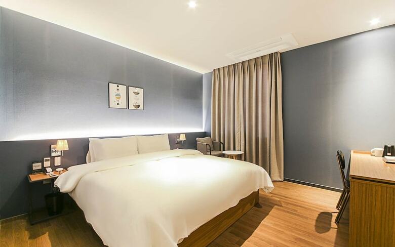 Gimhae Perfect Hotel