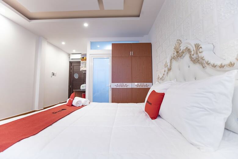 Hotel Reddoorz Plus @ Cach Mang Thang 8 Street