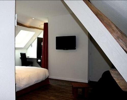 Hotel Logis - H�tel Barbier Des Bois