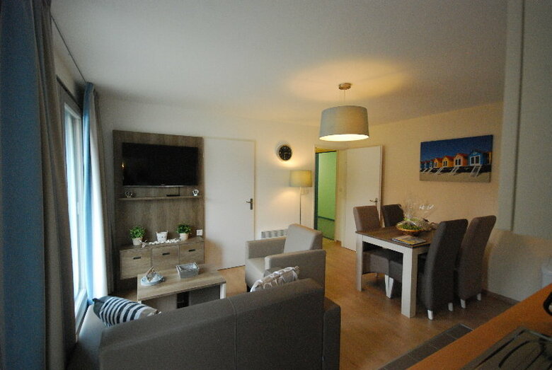 Apartamentos Holiday Suites Bray - Dunes Margats