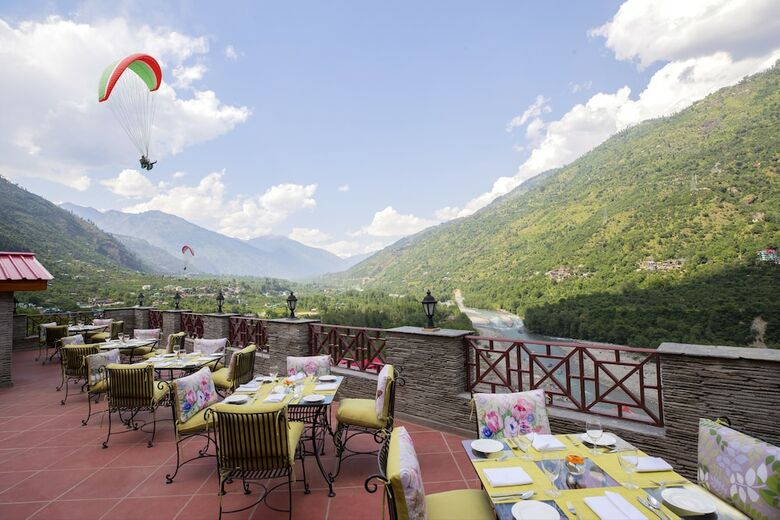 Hotel Regenta Inn Blossoms Kullu Manali