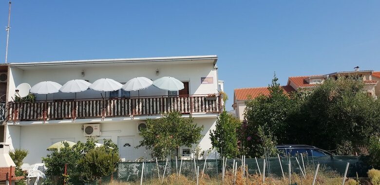Apartments Ante Senka