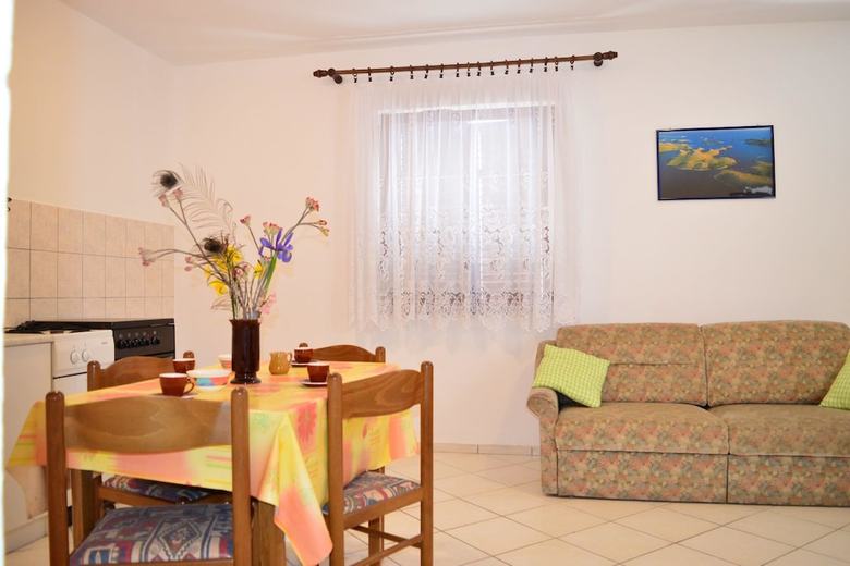 Apartments Ivica Pakostane