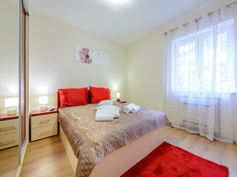 Villa Pave / Six Bedrooms H1