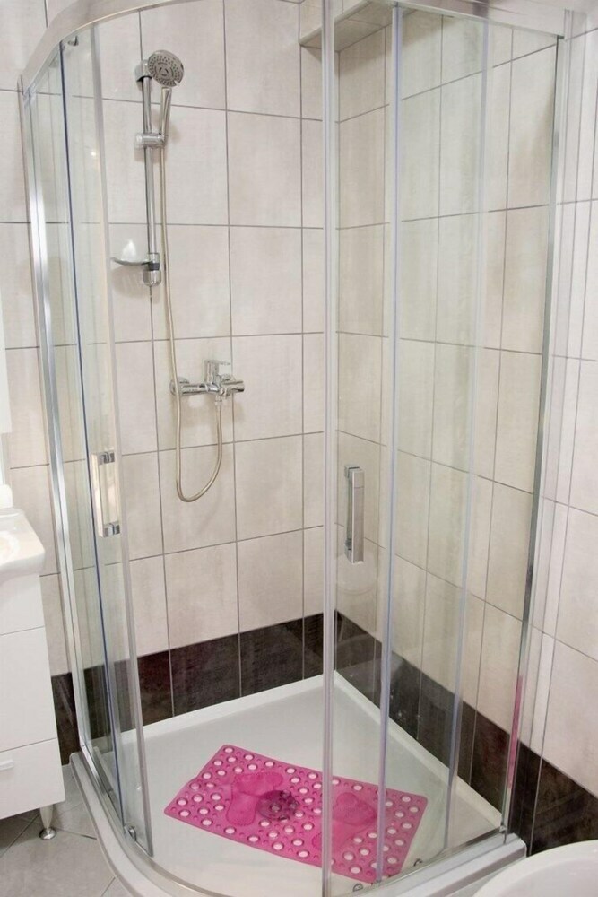 Apartments Valenti? 1304 Pag